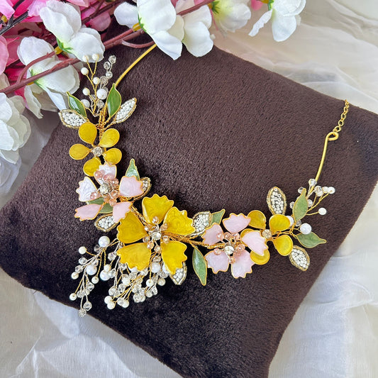 Lucy Necklace & earrings