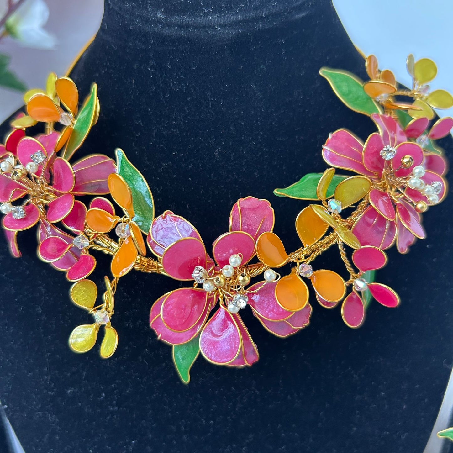 Layla Necklace & earrings