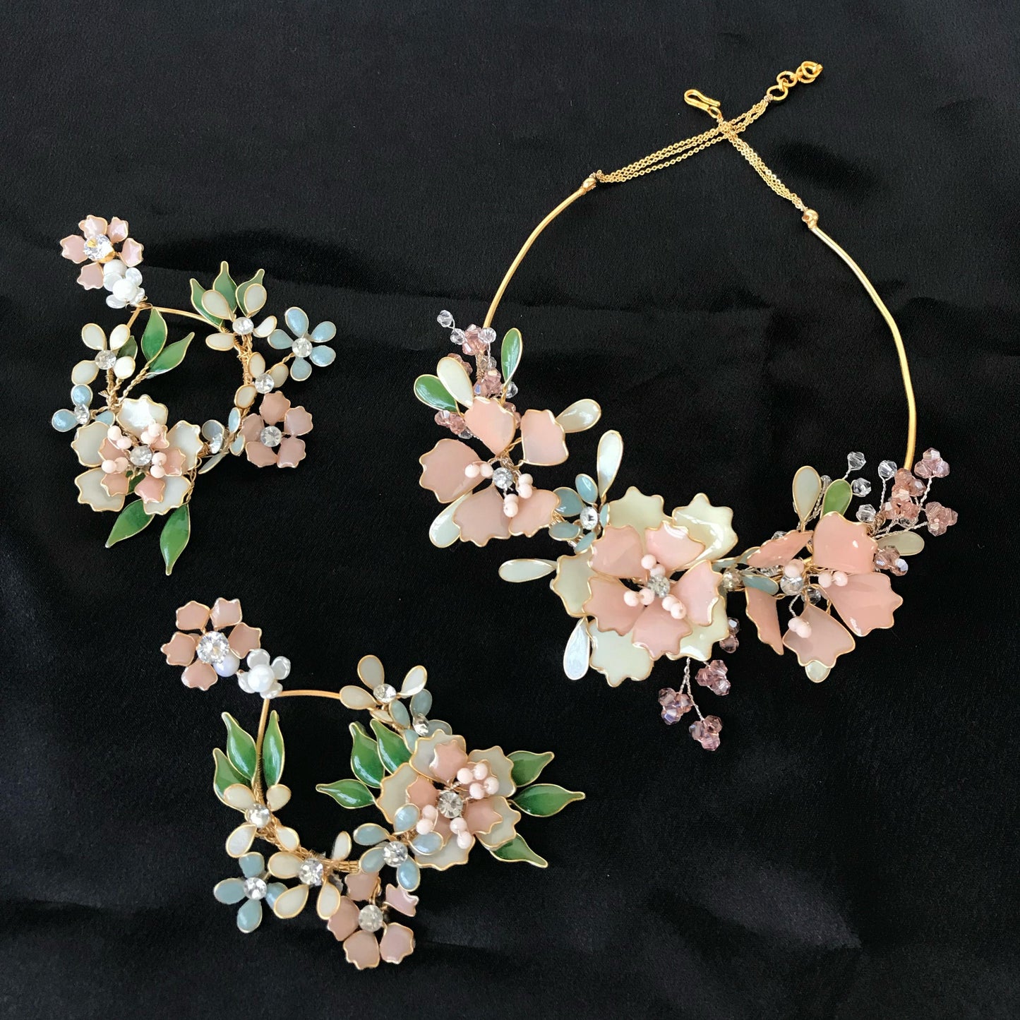 Zoey Necklace & earrings