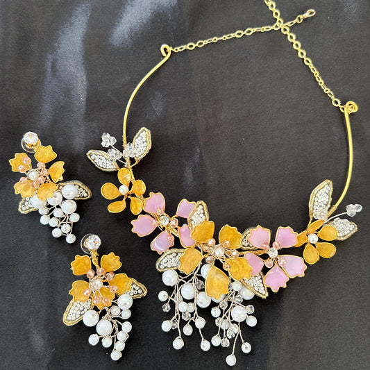 Maya Necklace & earrings