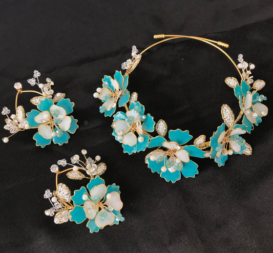 Anna Necklace & earrings