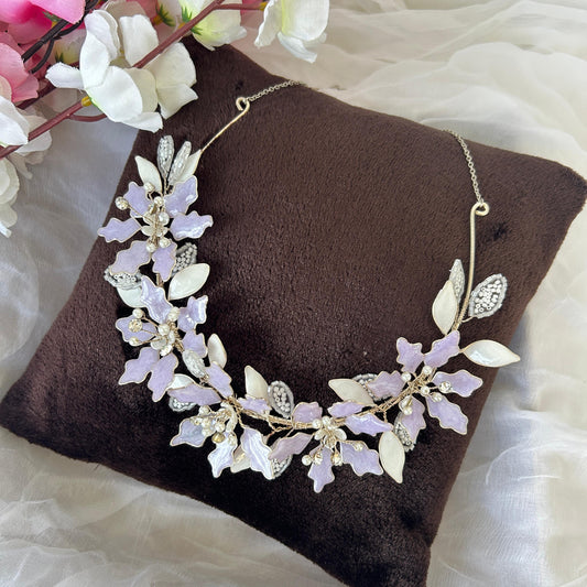 Lily Necklace & earrings