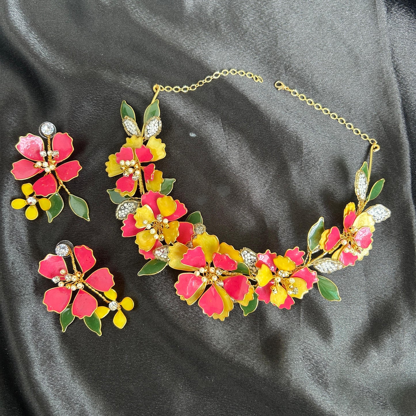 Kayla Necklace & earrings