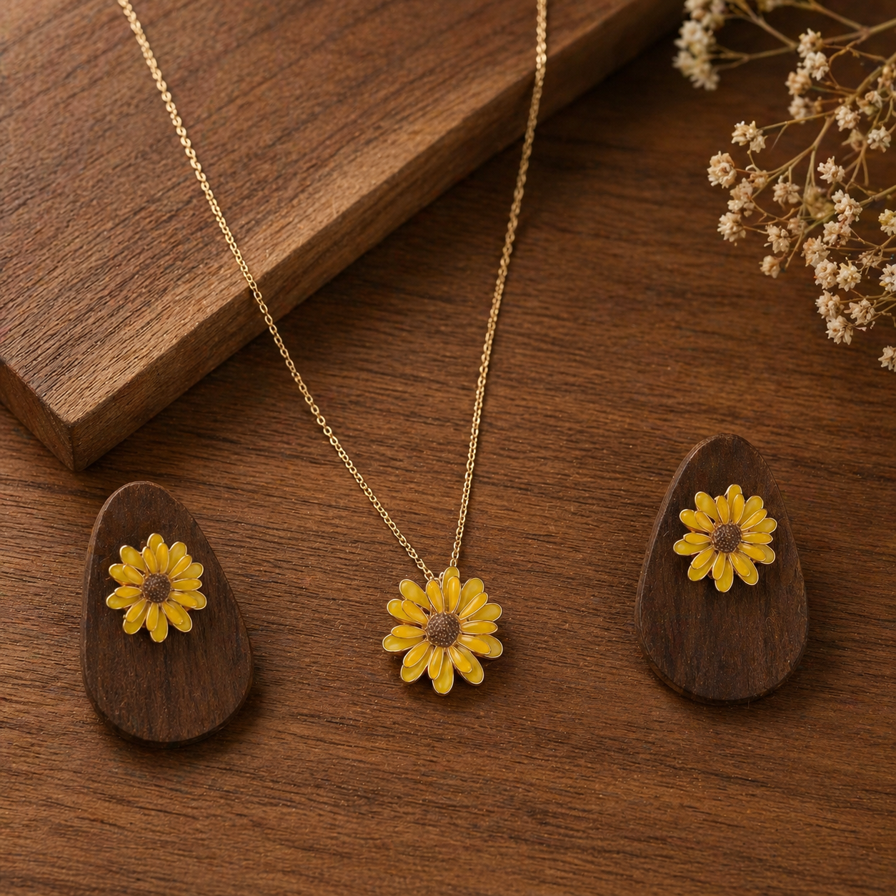 Sunflower Pendant & Stud