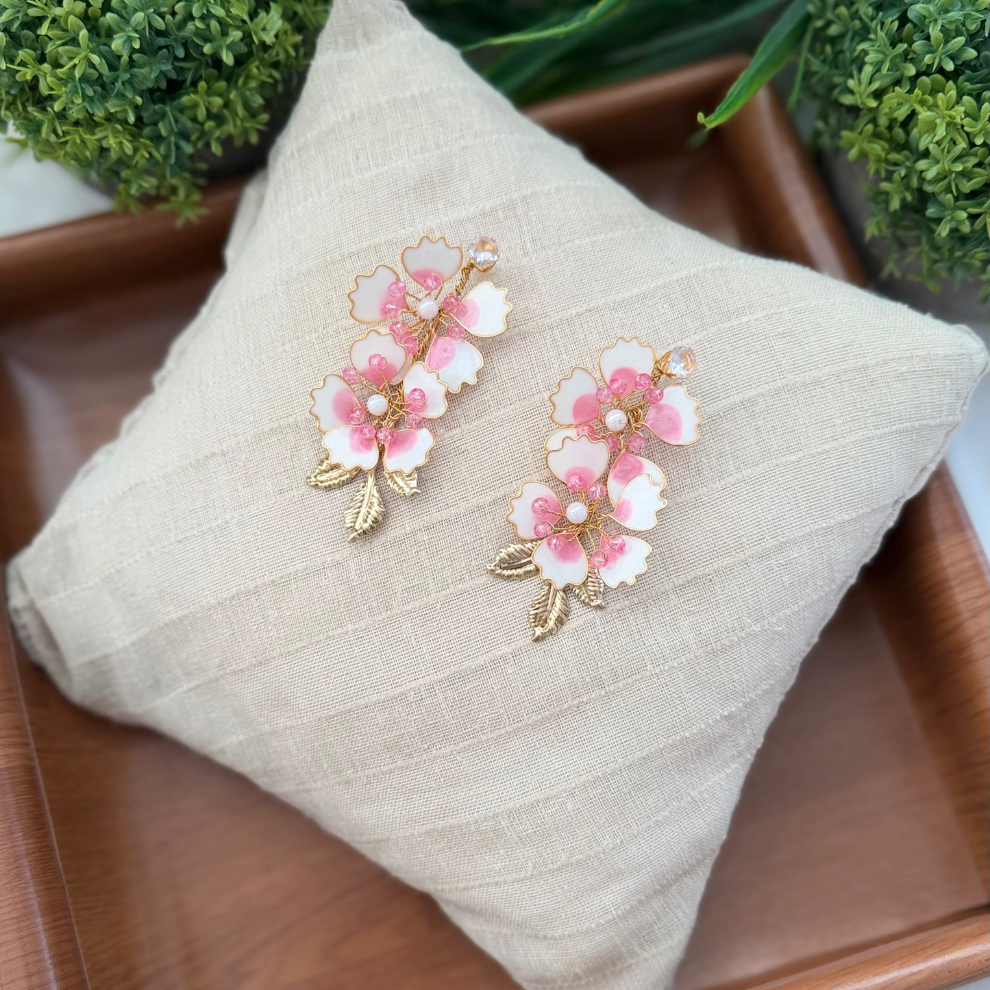 Elane Necklace & earrings