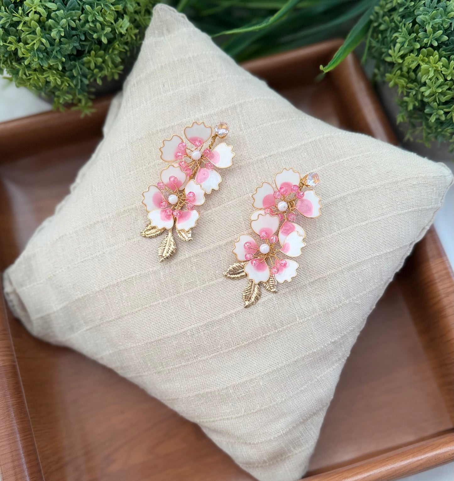 Elane Earrings