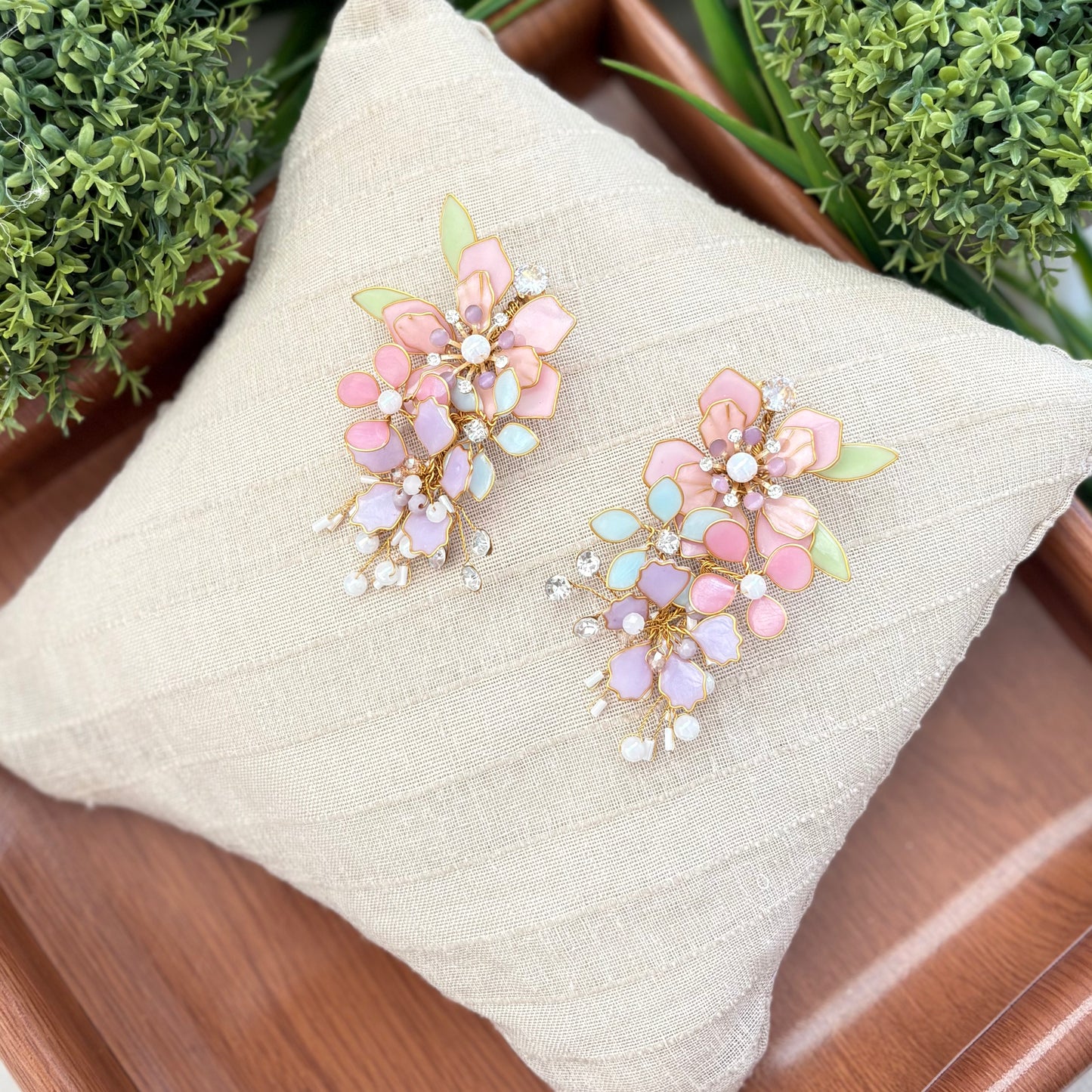 Valora Earrings