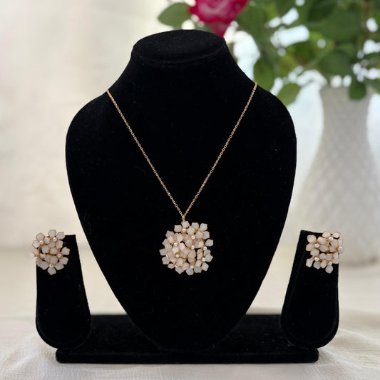 Alyssum Pendant & Stud