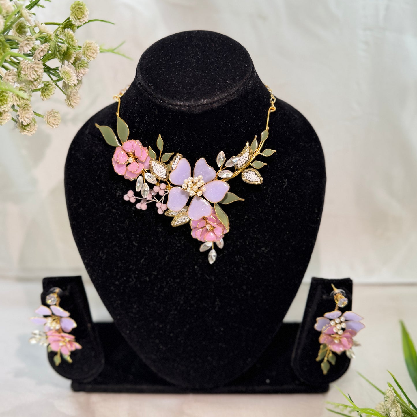 Rosaline Necklace & earrings
