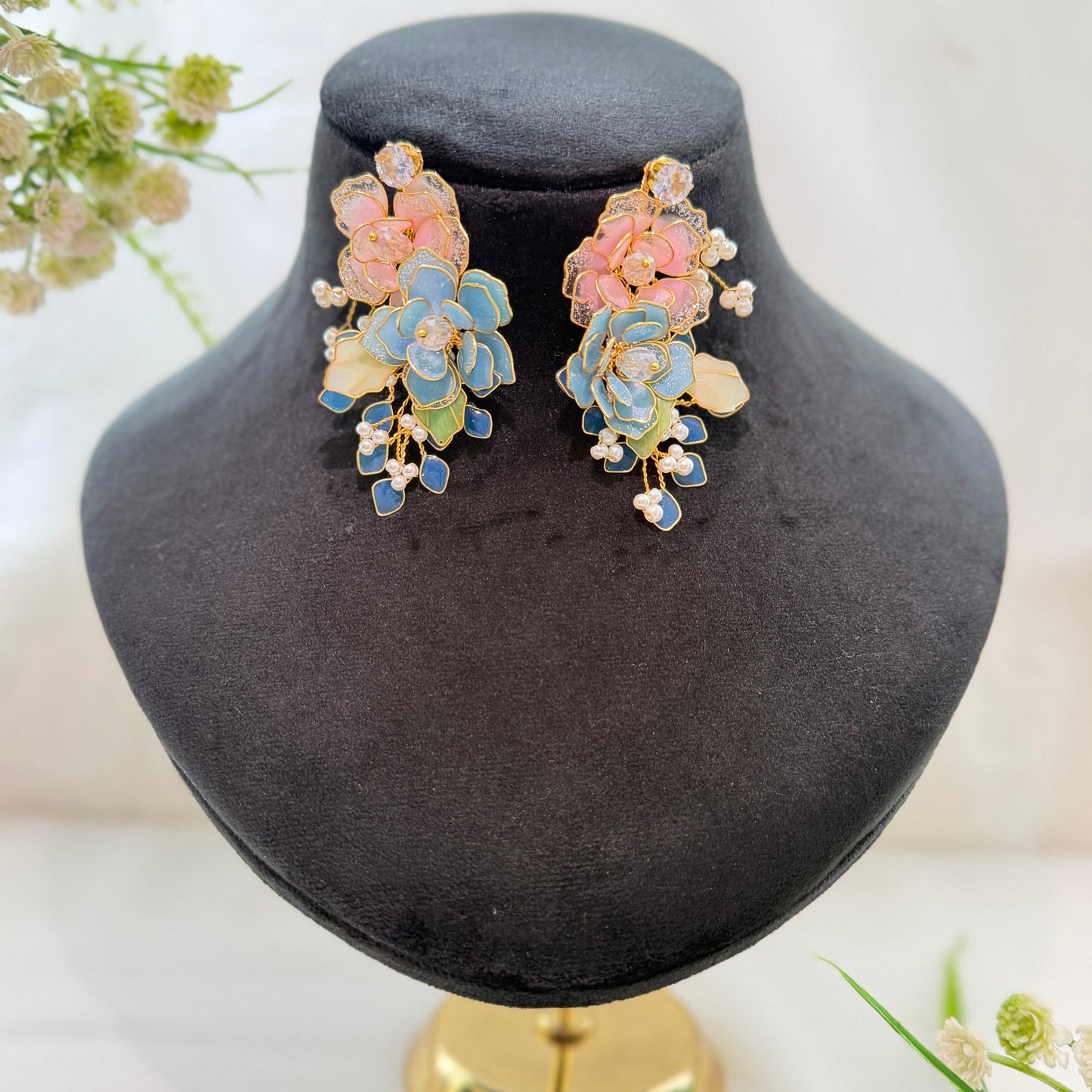 Rozzy Earrings