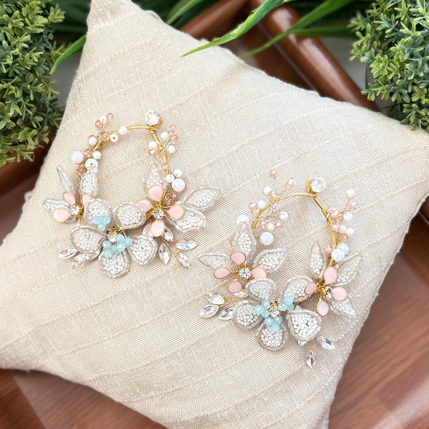 Aurora Necklace & earrings