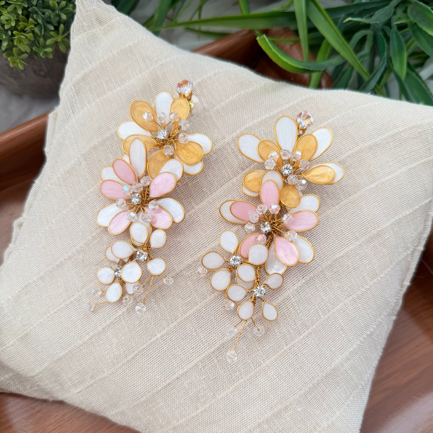 Hazel Necklace & earrings