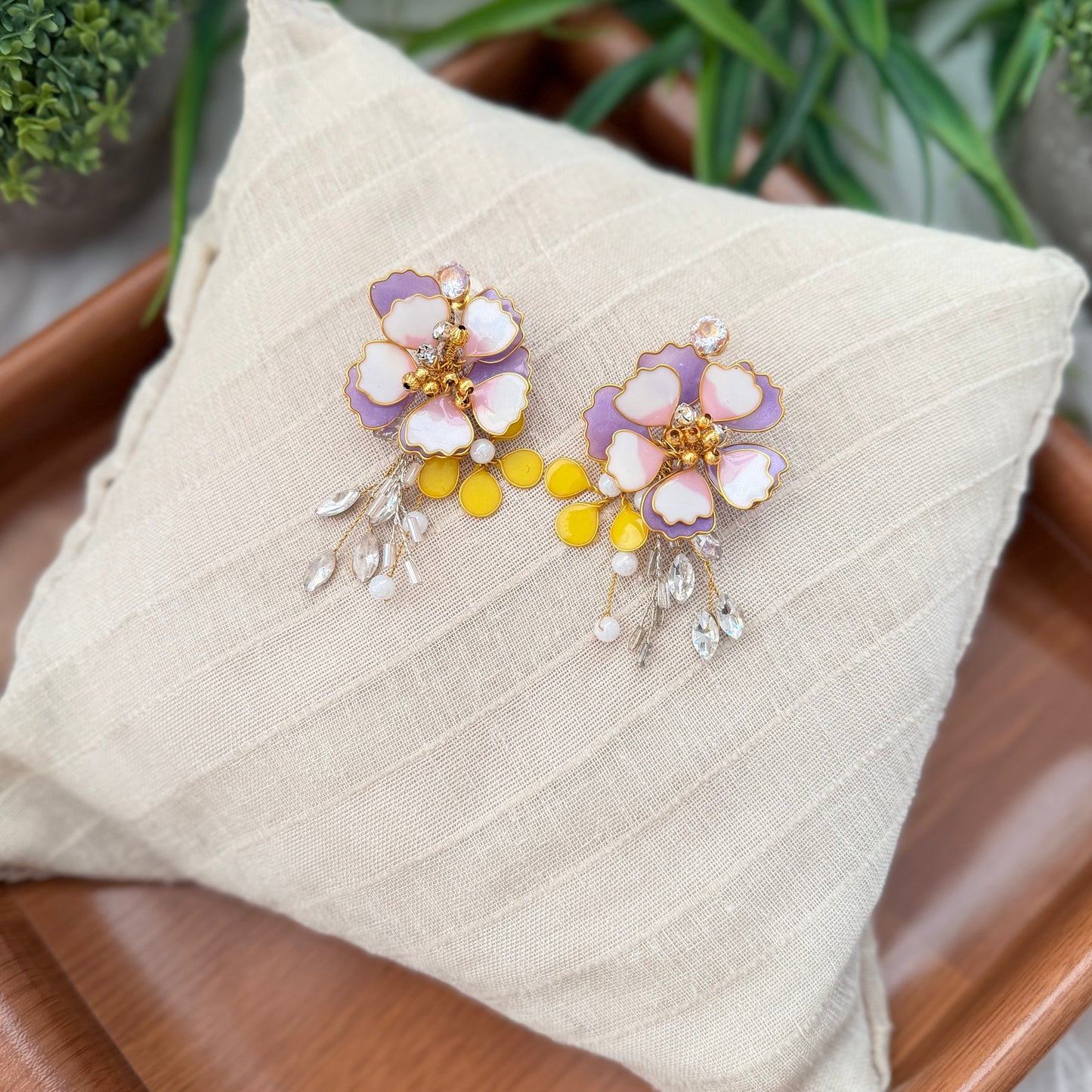 Gracie Necklace & earrings