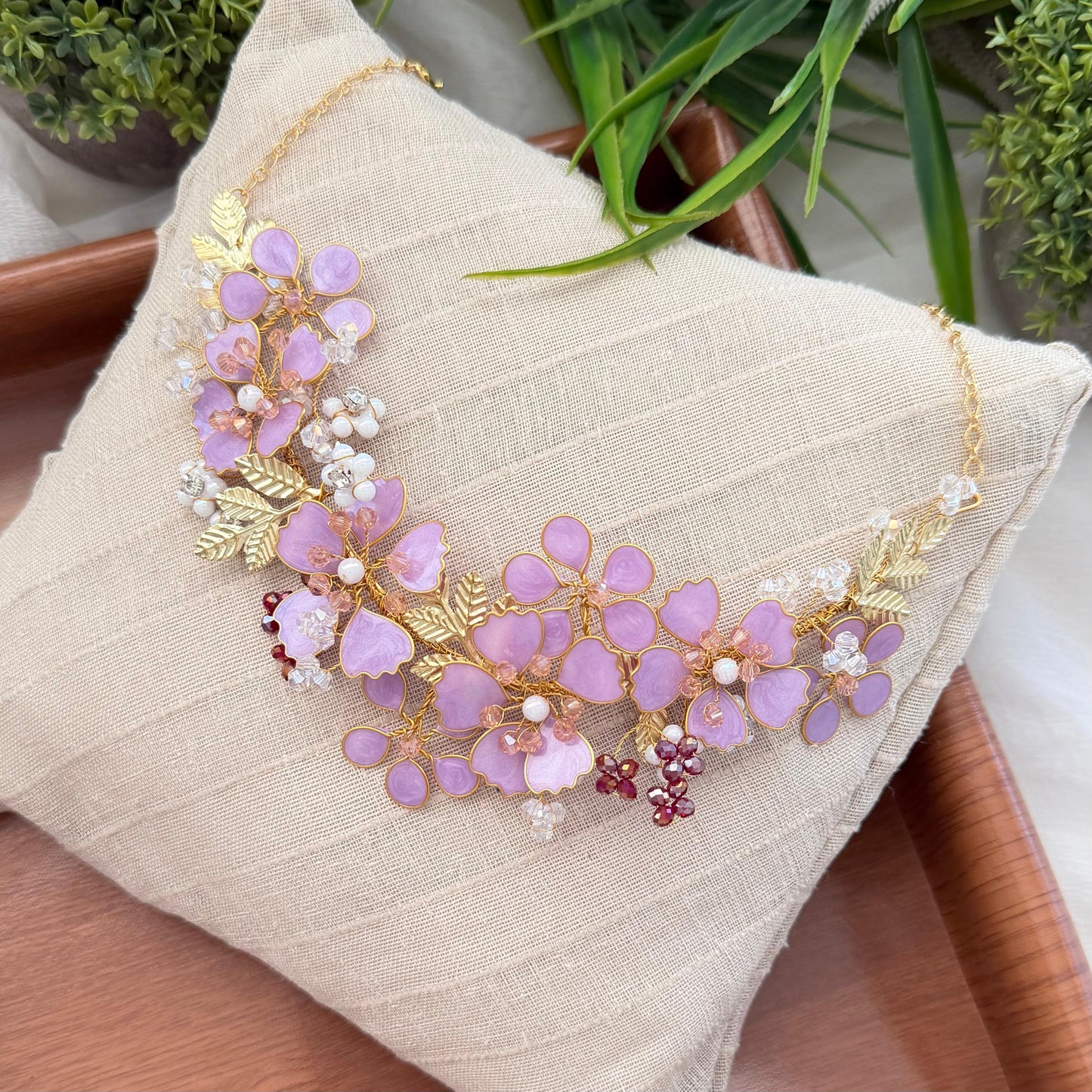 Lia Necklace & earrings