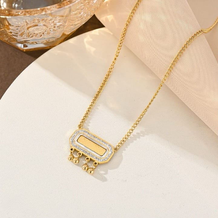 Paige Chain with Pendent