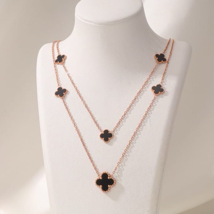 Thea Chain with Pendent