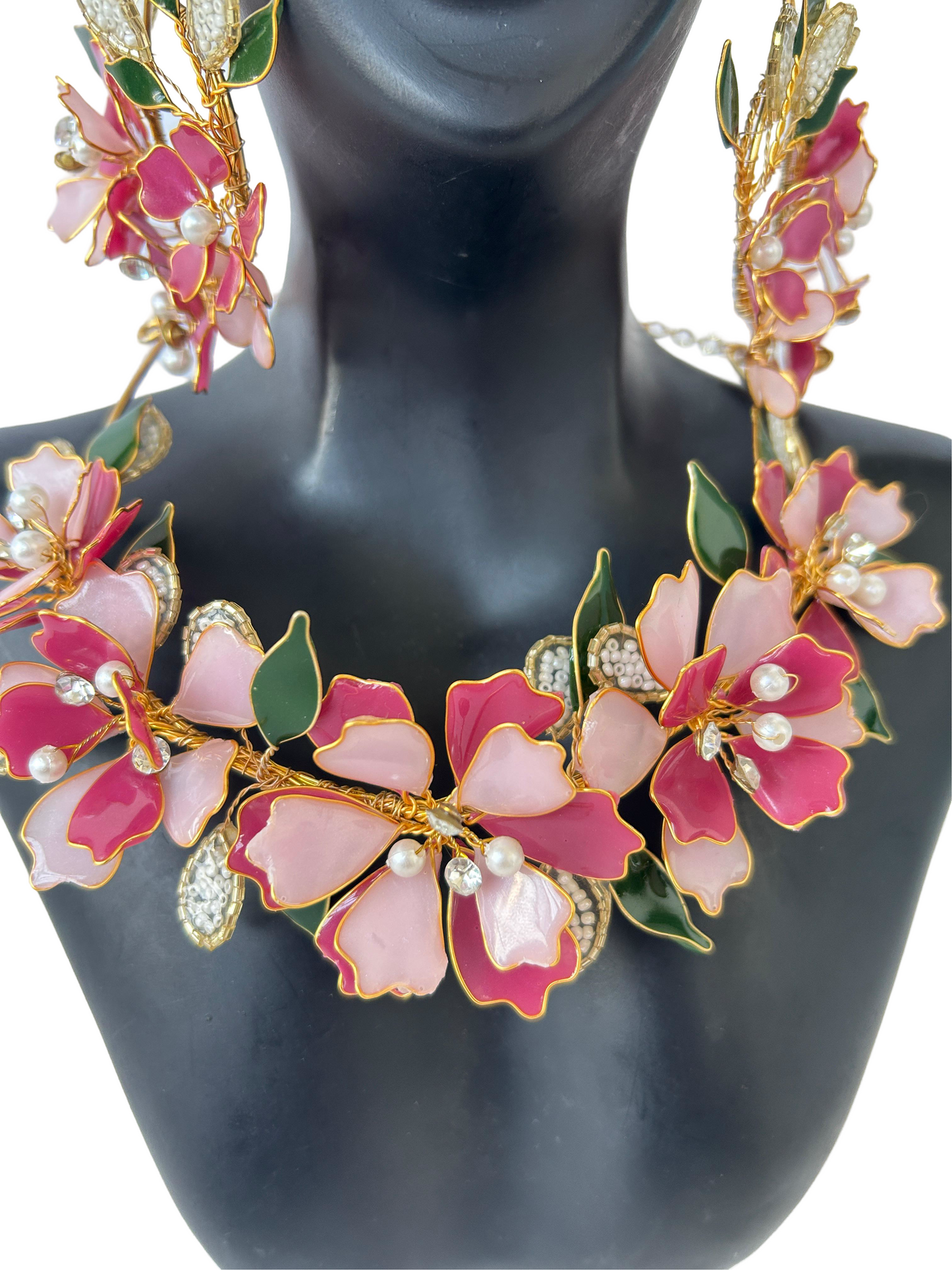 Stella Necklace & earrings