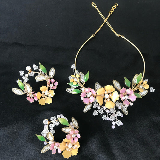 Claire Necklace & earrings