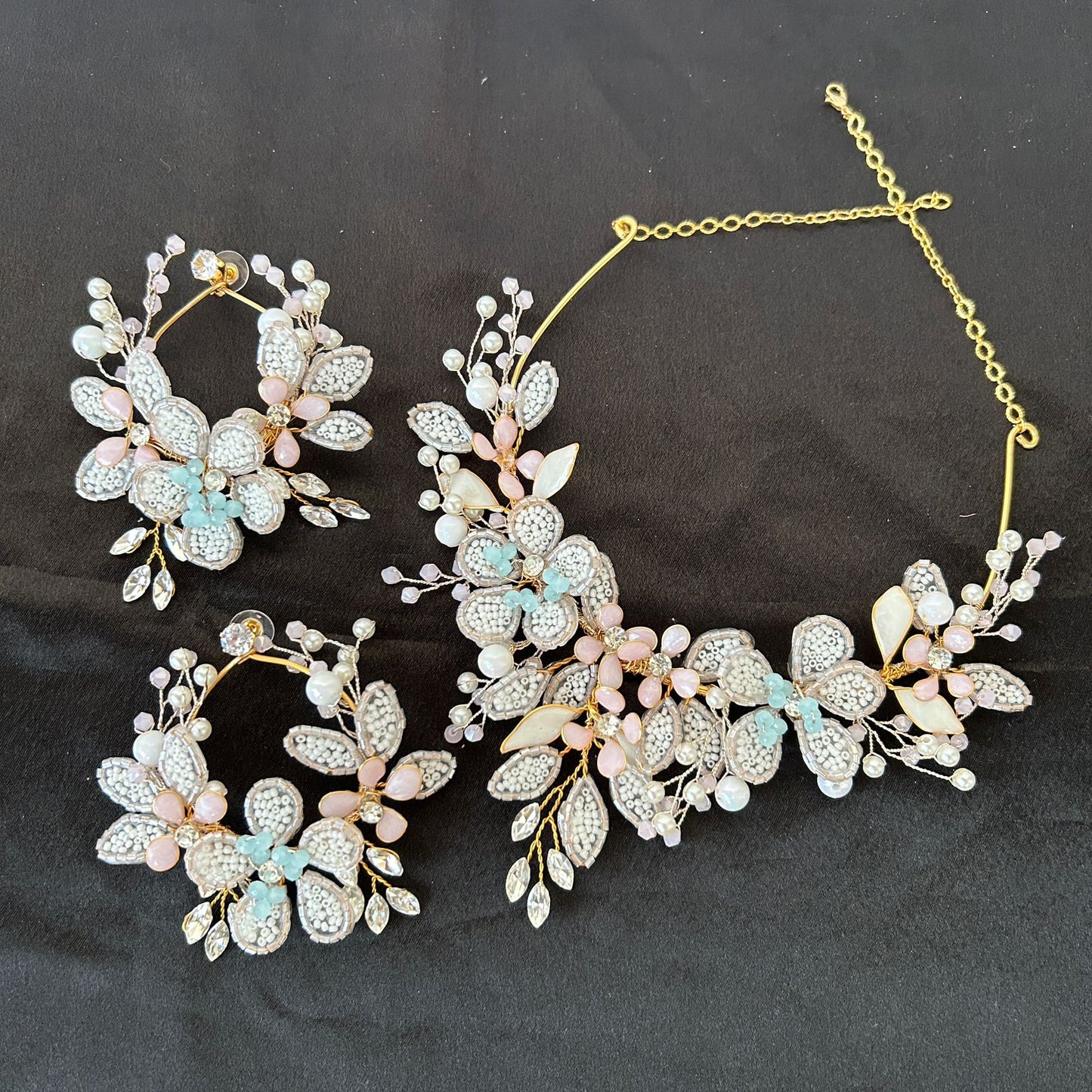 Aurora Necklace & earrings