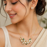 PENDANT & STUD