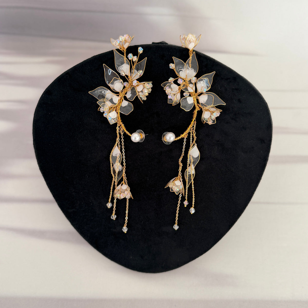 EARCUFFS