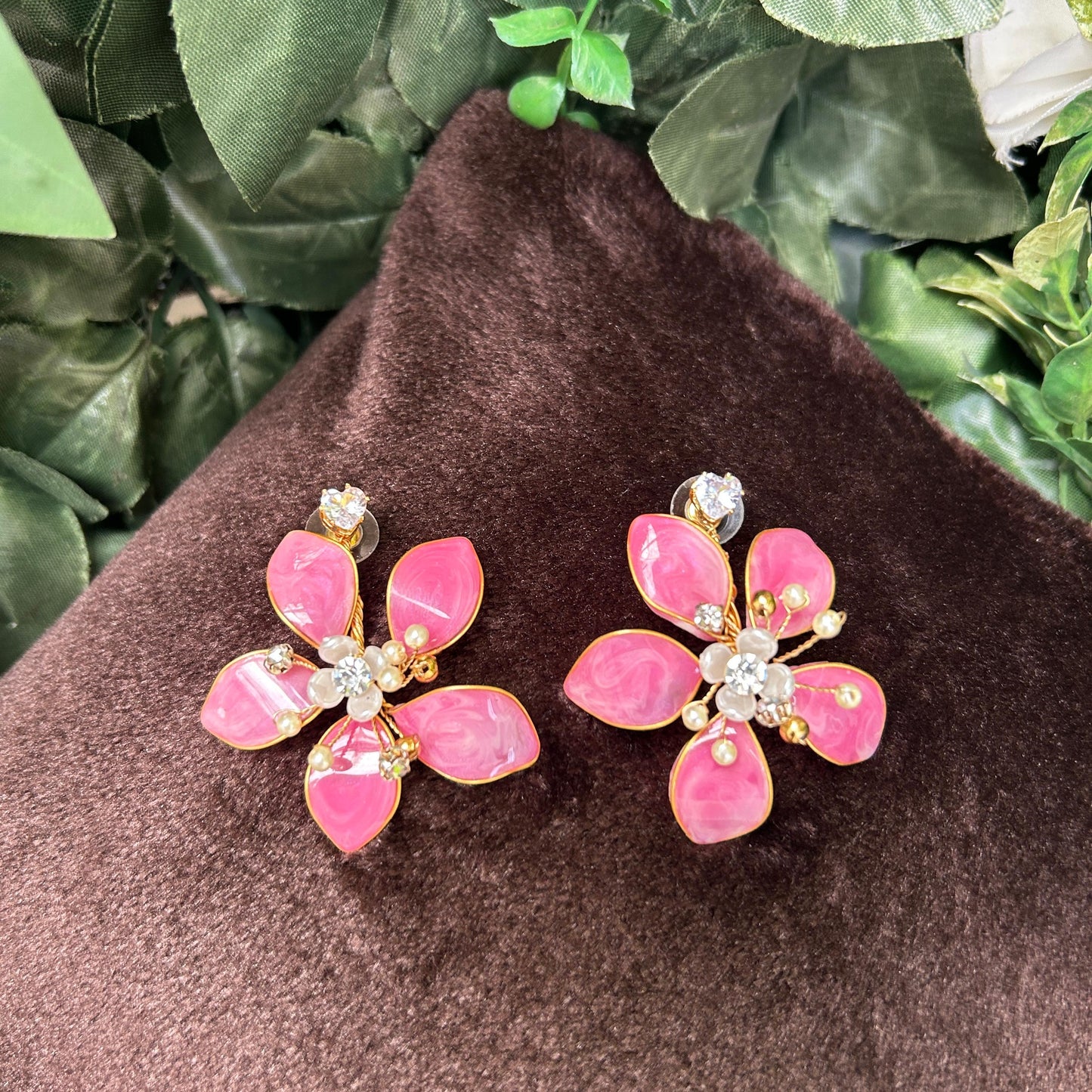 Kiara Necklace & earrings