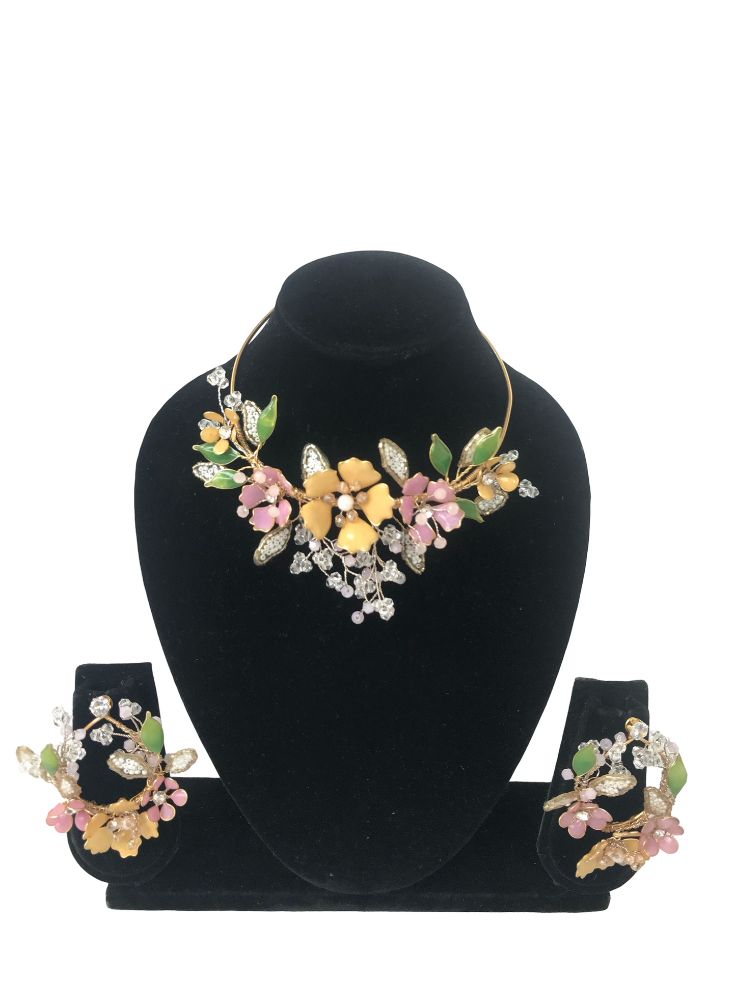 Claire Necklace & earrings