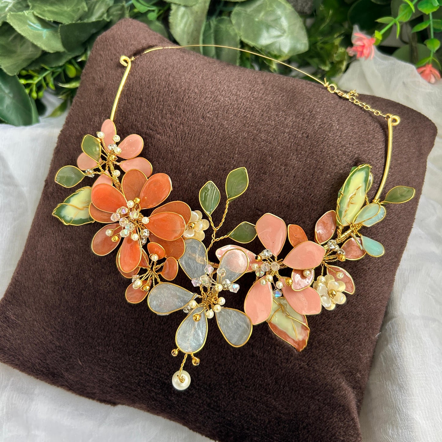 Alayna Necklace & earrings