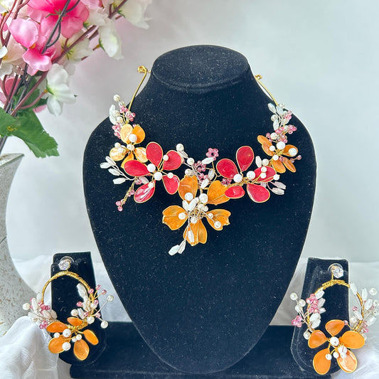 Sara Necklace & earrings