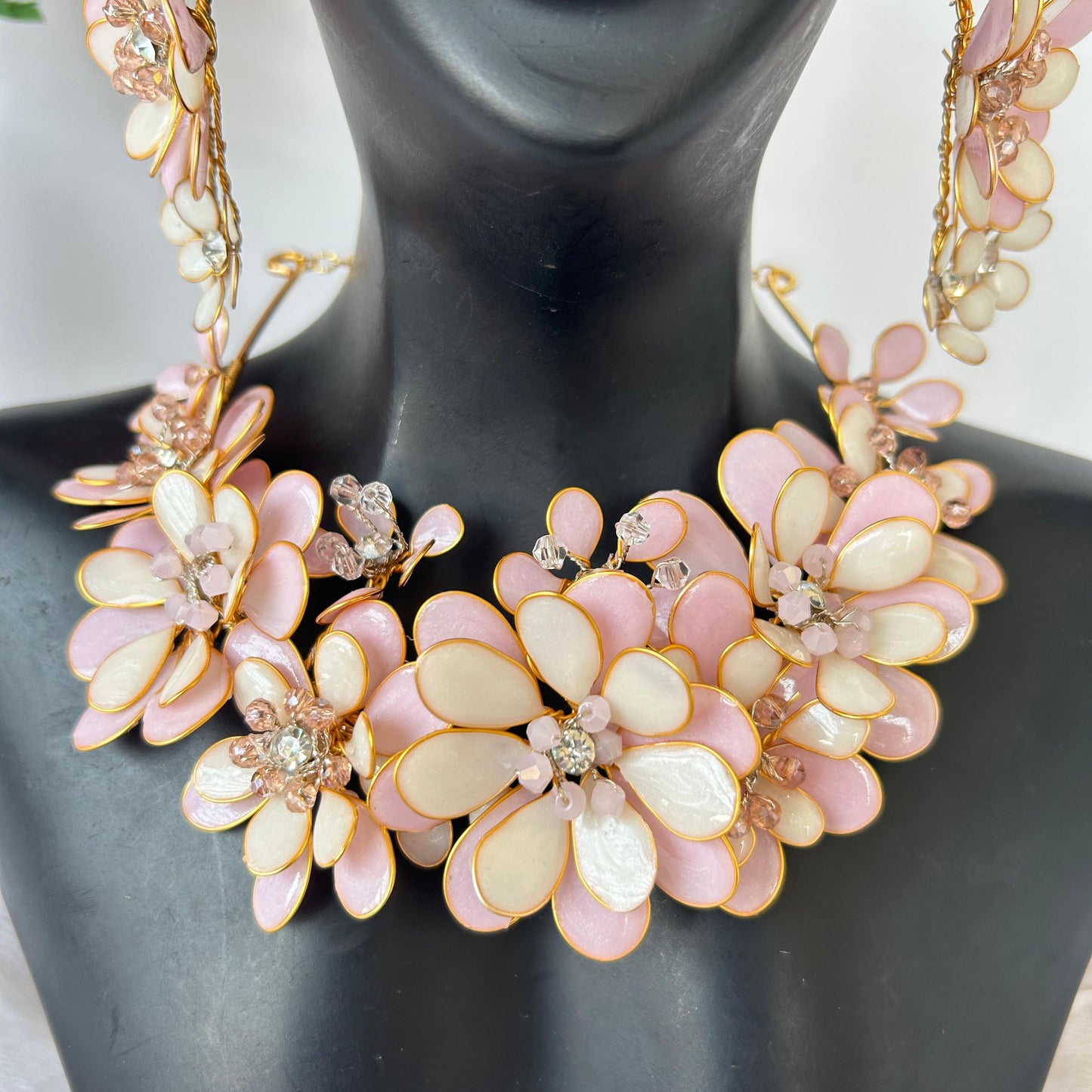 Luna Necklace & earrings