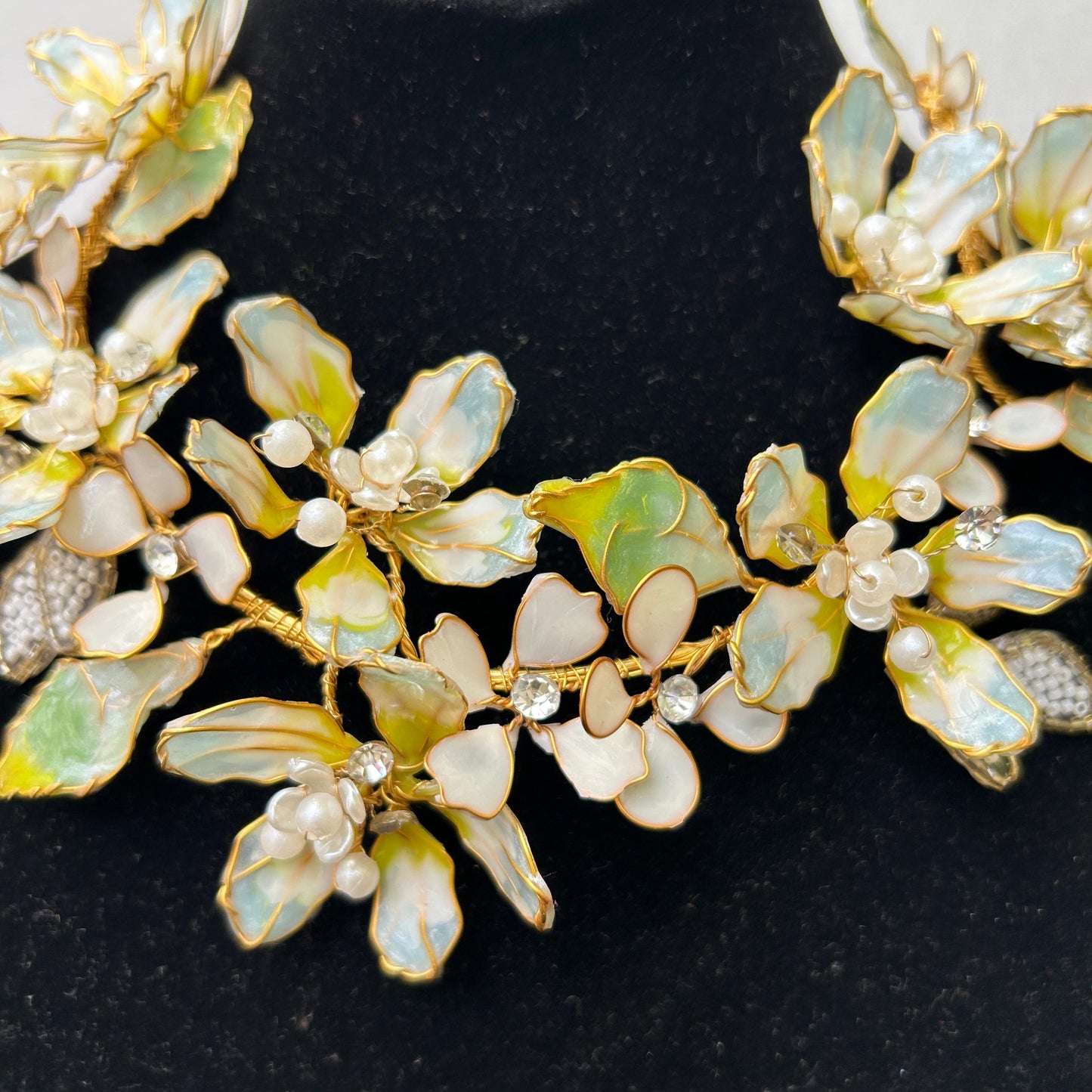 Kaylee Necklace & earrings