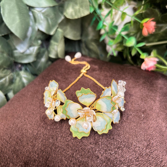 Dahlia Bracelet
