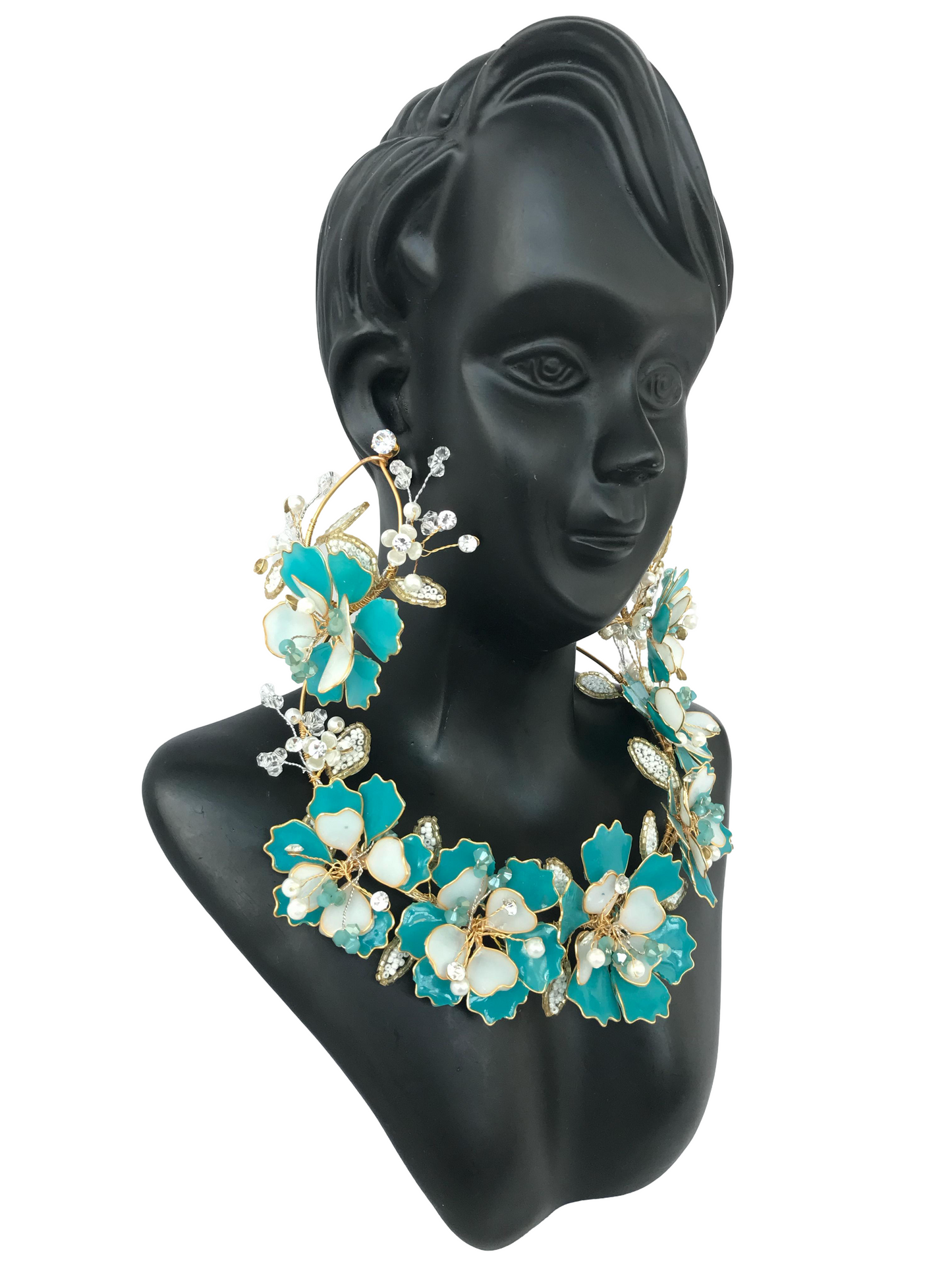 Anna Necklace & earrings