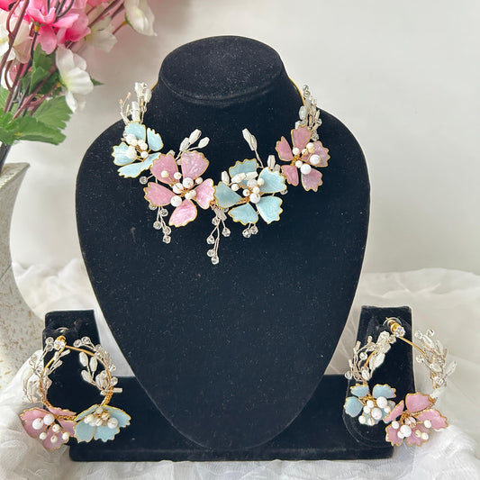 Kylie Necklace & earrings