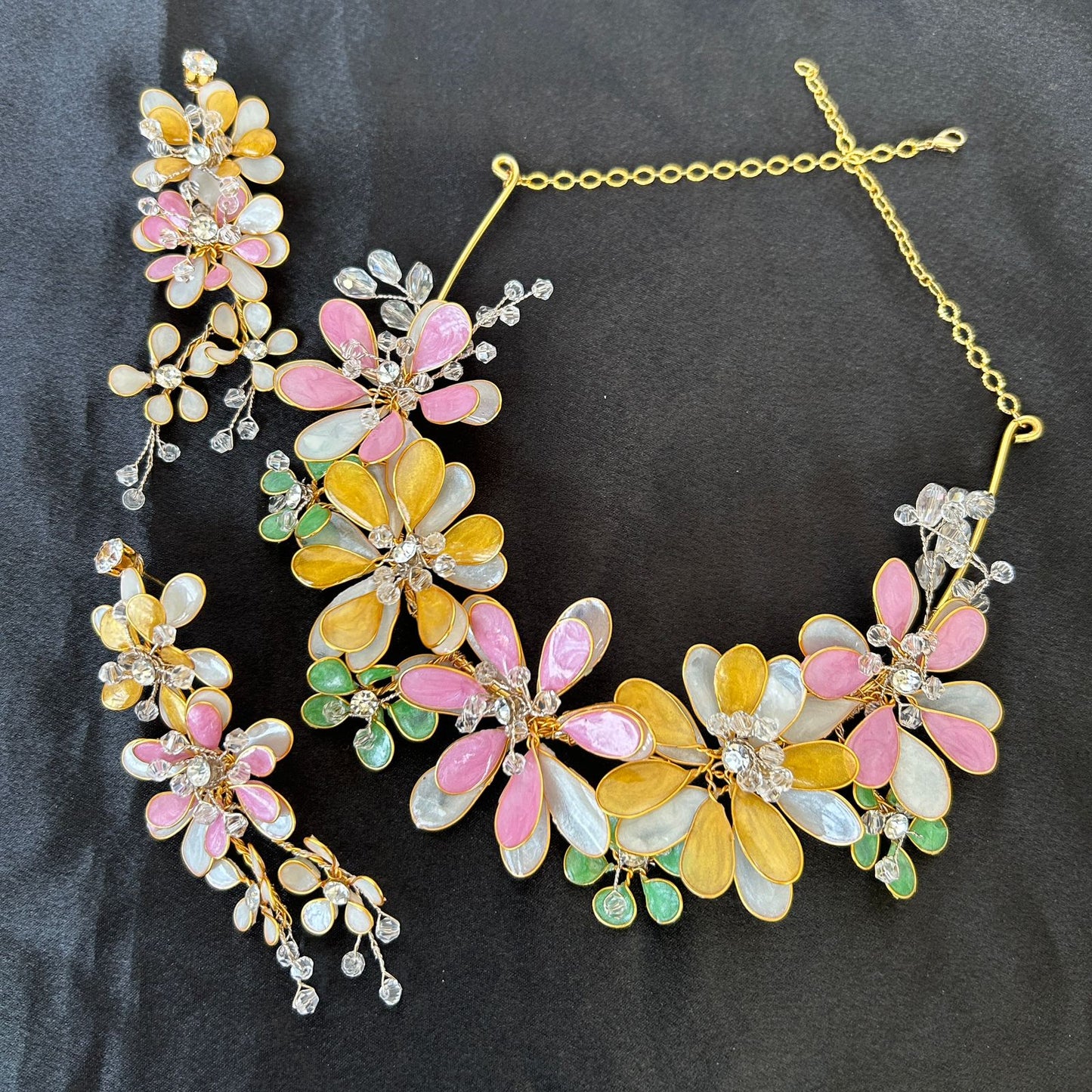 Hazel Necklace & earrings