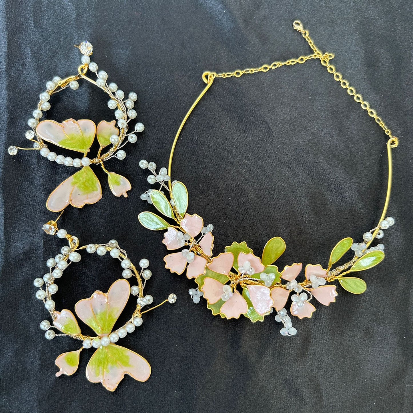 Gianna Necklace & earrings