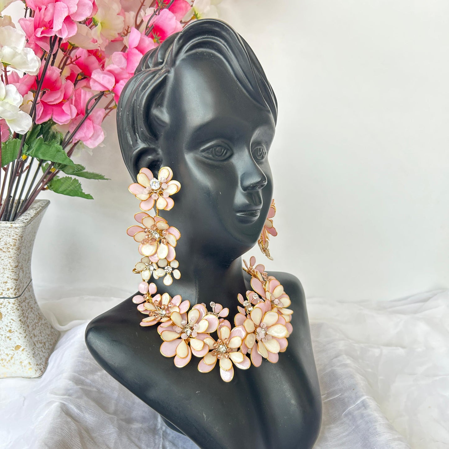 Luna Necklace & earrings