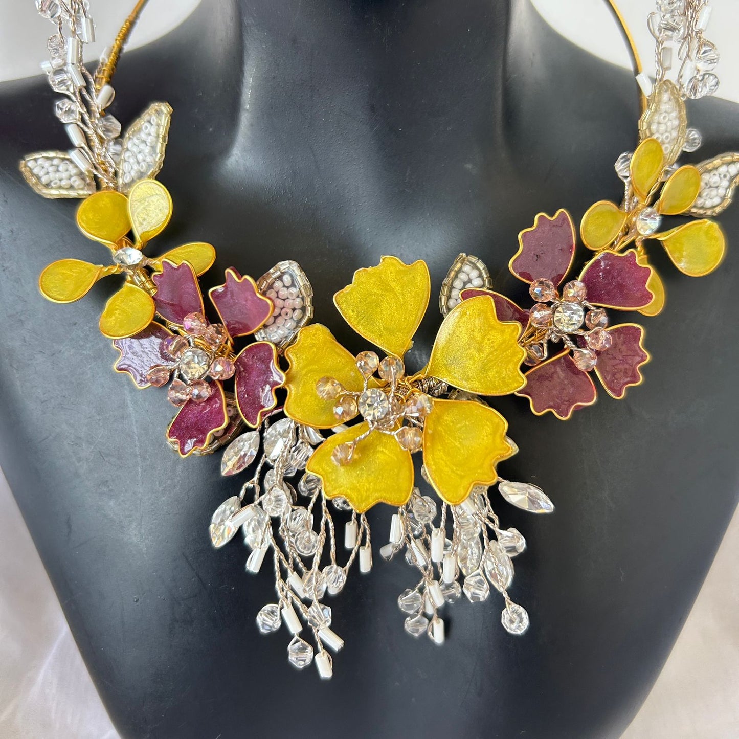 Nova Necklace & earrings