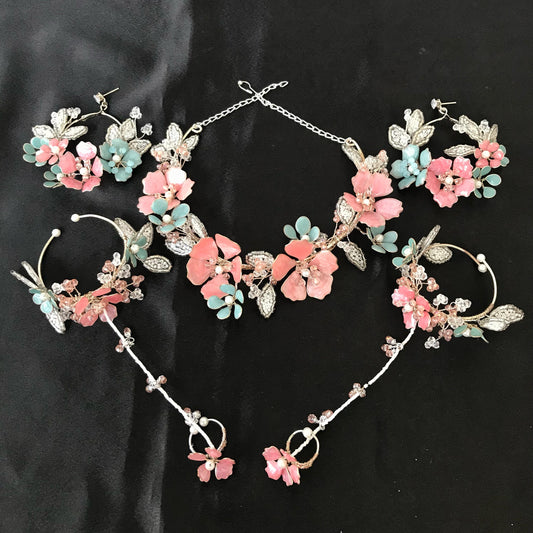 Madelyn Set