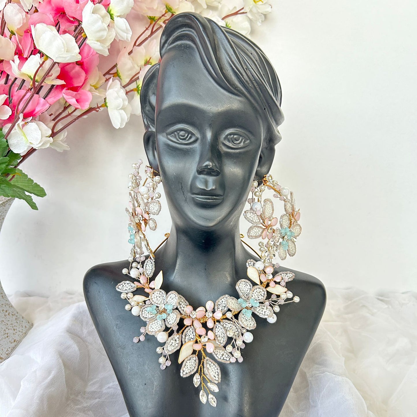 Aurora Necklace & earrings