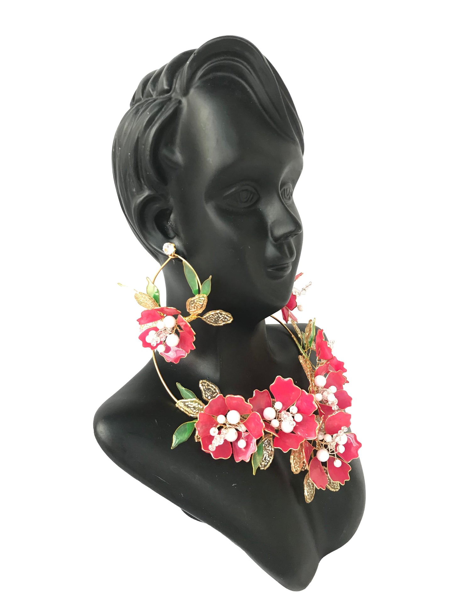 Lyla Necklace & earrings