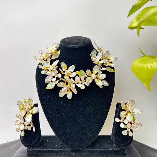 Kaylee Necklace & earrings
