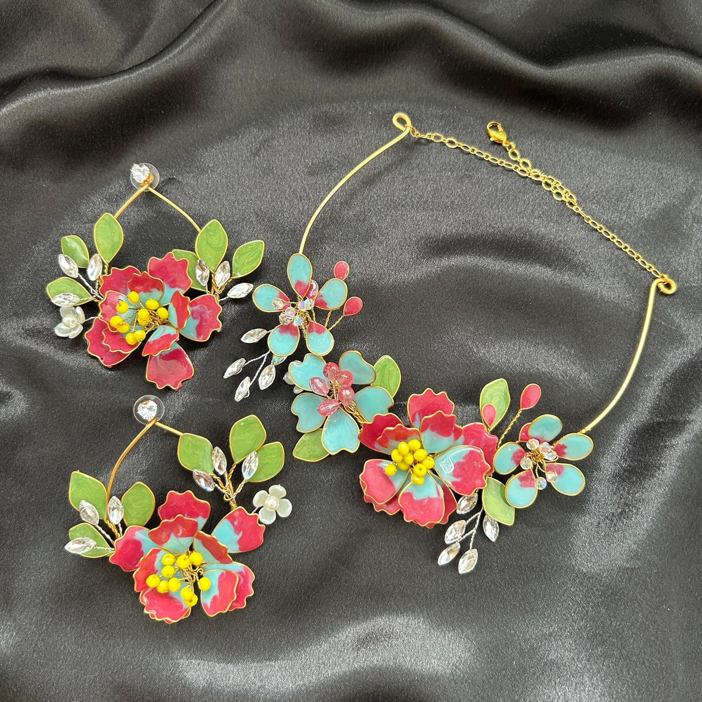 River Necklace & earrings