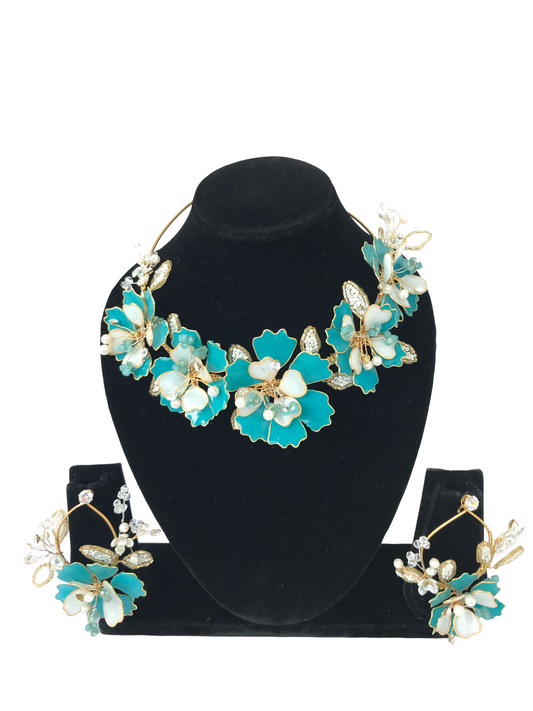 Anna Necklace & earrings