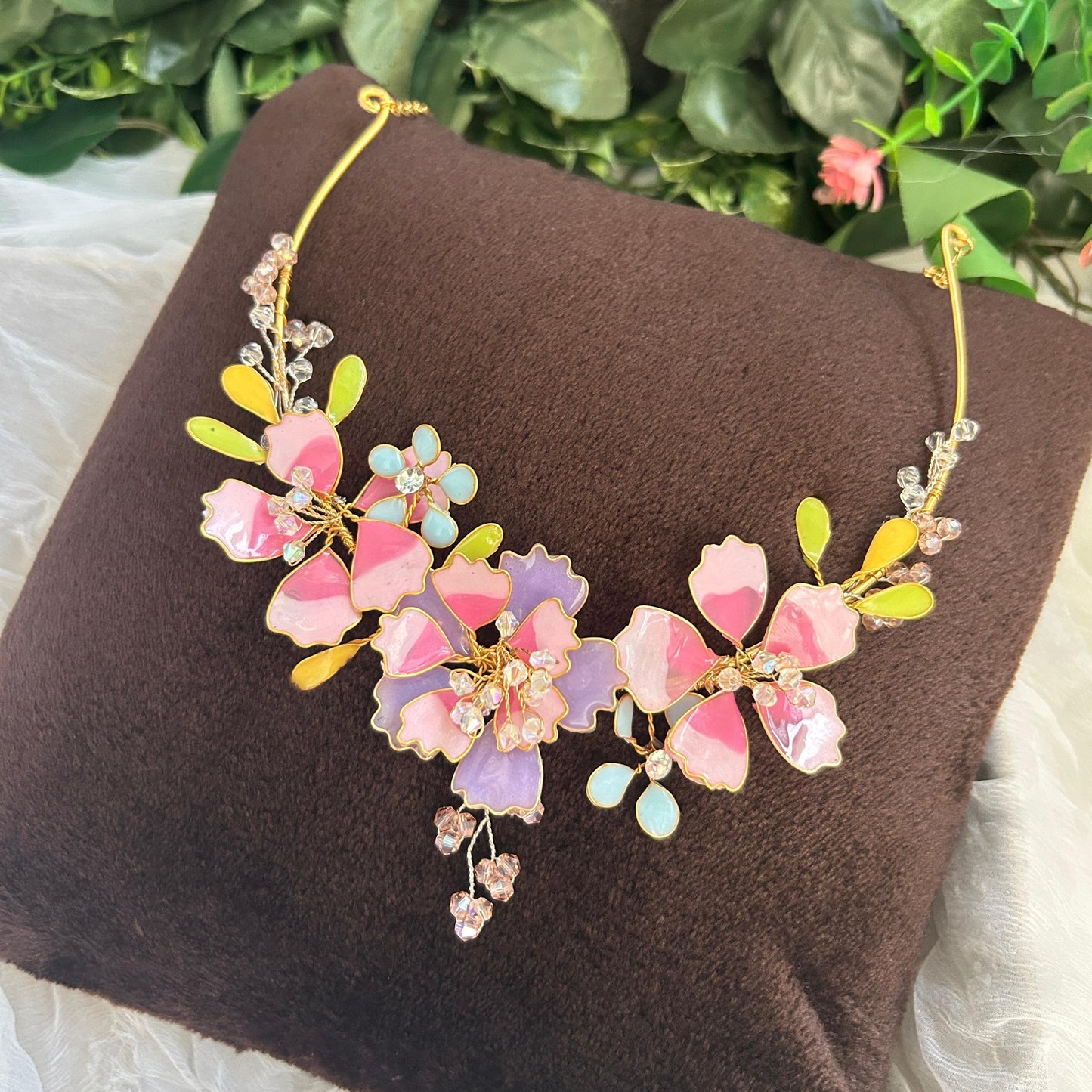 Samara Necklace & earrings