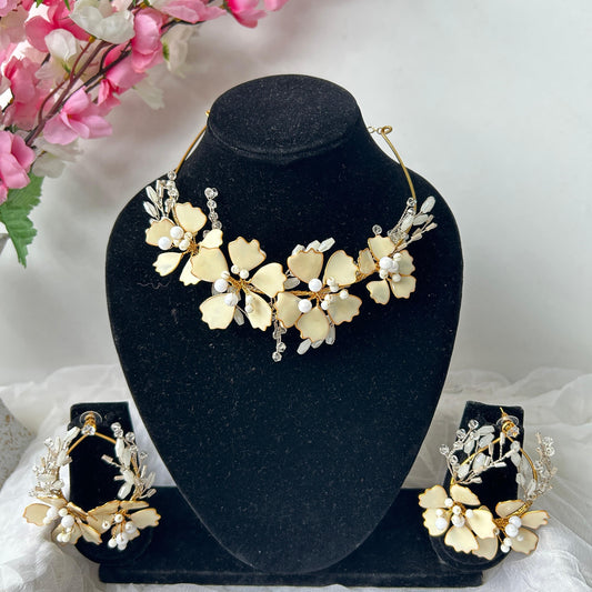 Delaney Necklace & earrings