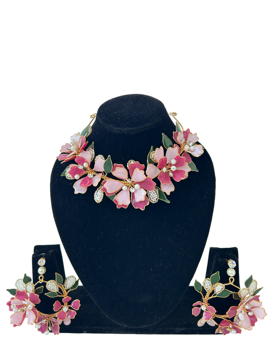 Stella Necklace & earrings