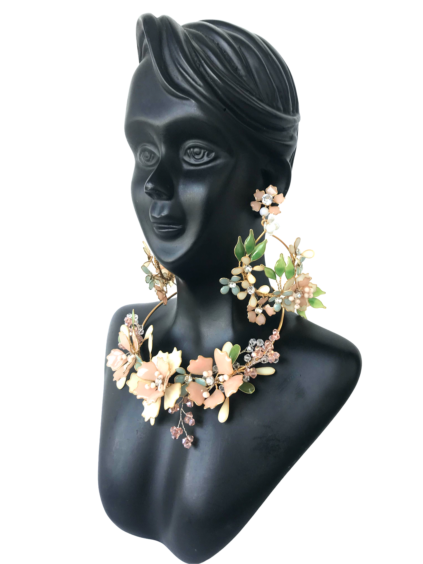 Zoey Necklace & earrings