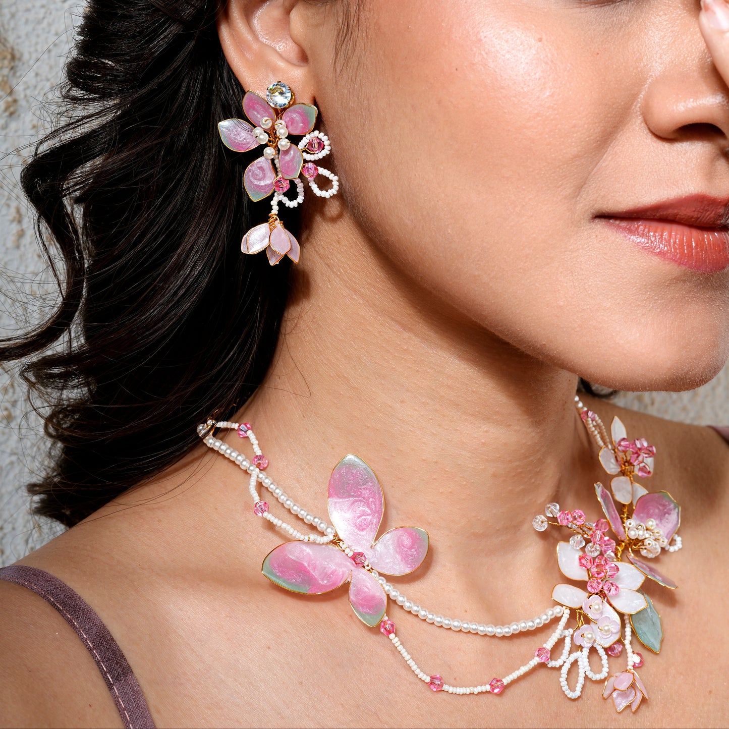Elaria Necklace & earrings