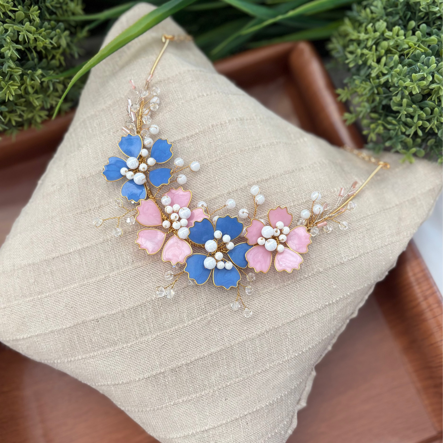 Petalia Necklace & earrings